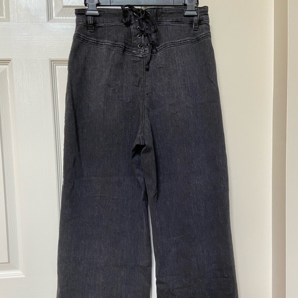 NWOT CRVY black jeans - Picture 4 of 7